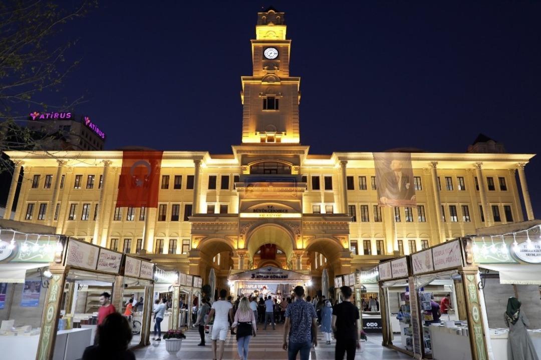 B&uuml;y&uuml;k&ccedil;ekmece Belediyesi 3&rsquo;&uuml;nc&uuml; Kitap G&uuml;nleri sona erdi