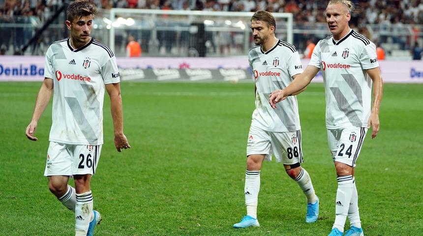 Beşiktaş'ta takım formsuz, yönetim belirsiz
