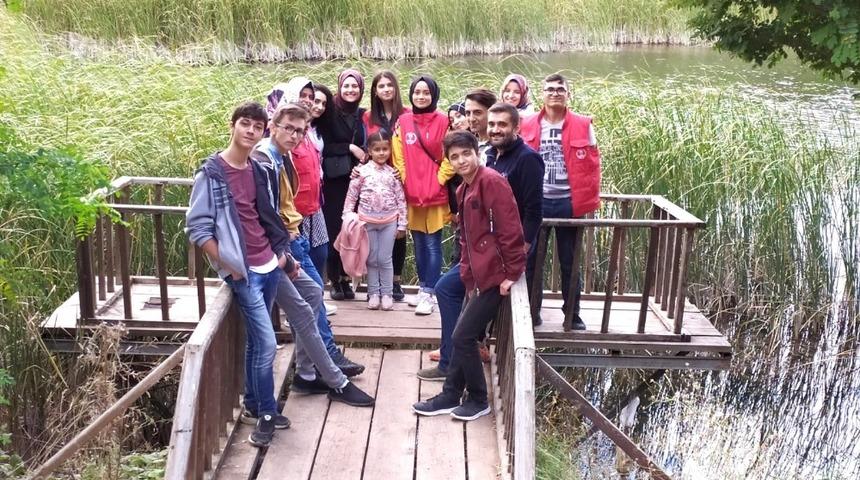 &Ouml;nce piknik sonra temizlik yaptılar