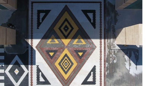 Pursaklar’da Türkiye’nin en büyük kilim desenli parke motifi yapıldı