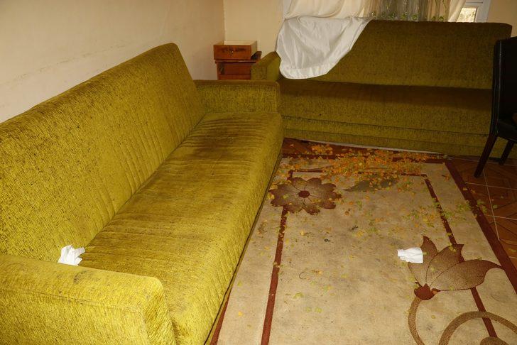 Adana'da polis servisine saldırı düzenleyen teröristlerin hücre evi görüntülendi G1