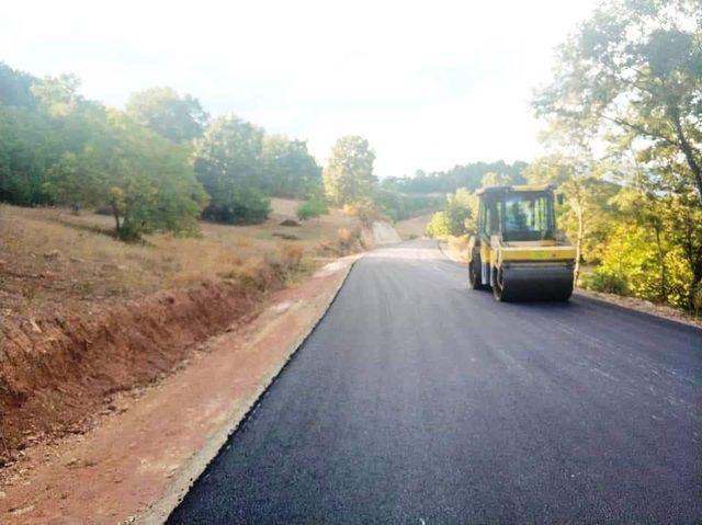 Hisarcık’ta köy yollarına BSK asfalt