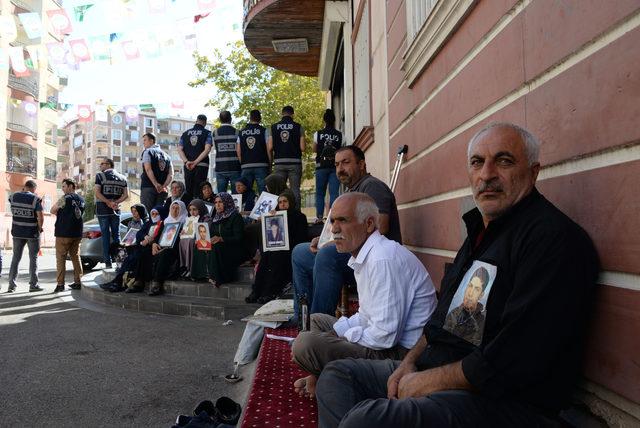 Diyarbakır'da HDP önündeki eylemde 28'inci gün