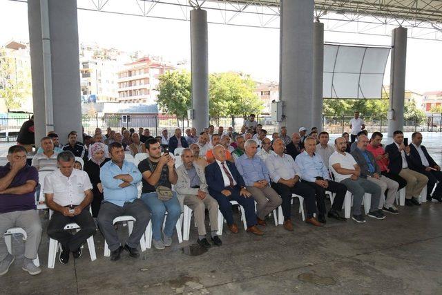 Başkan Büyükgöz, Adem Yavuz’da vatandaşları dinledi