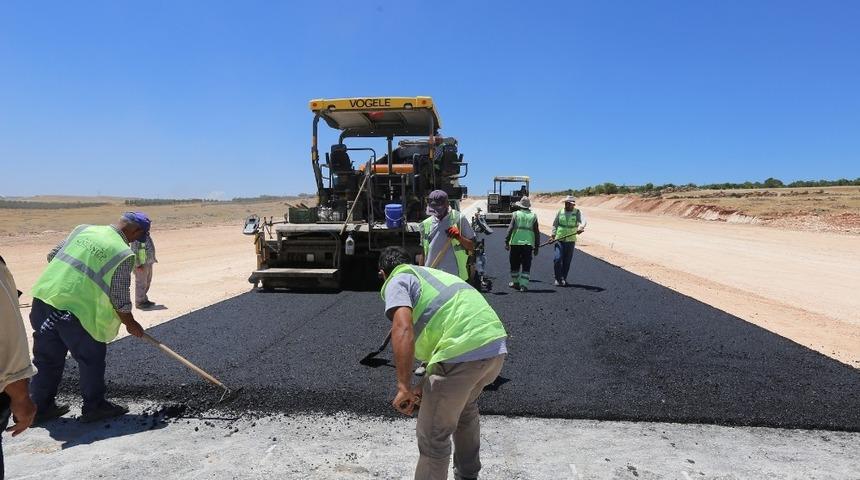 B&uuml;y&uuml;kşehir&rsquo;den asfalt atağı