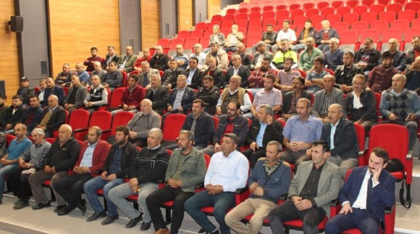 Akdağmadeni&rsquo;nde servis şof&ouml;rlerine eğitim verildi