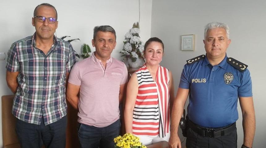 Emniyetten &Ouml;ğretmenevi&rsquo;ne ziyaret