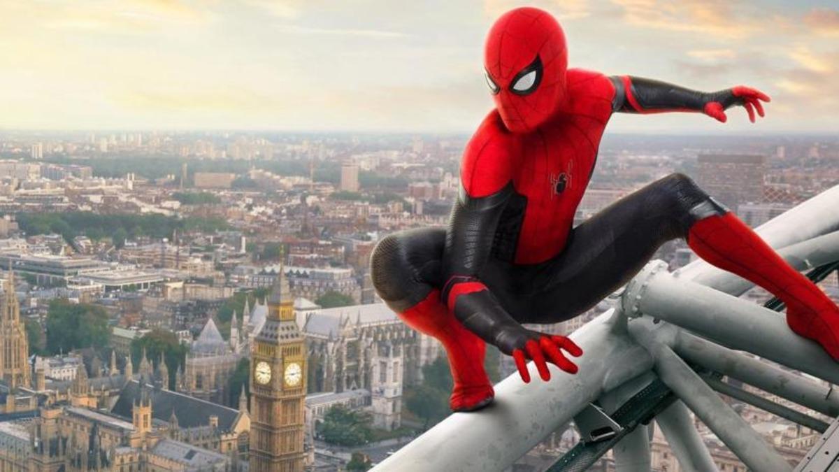 Kriz &ccedil;&ouml;z&uuml;ld&uuml;, &Ouml;r&uuml;mcek Adam Marvel&rsquo;da kaldı