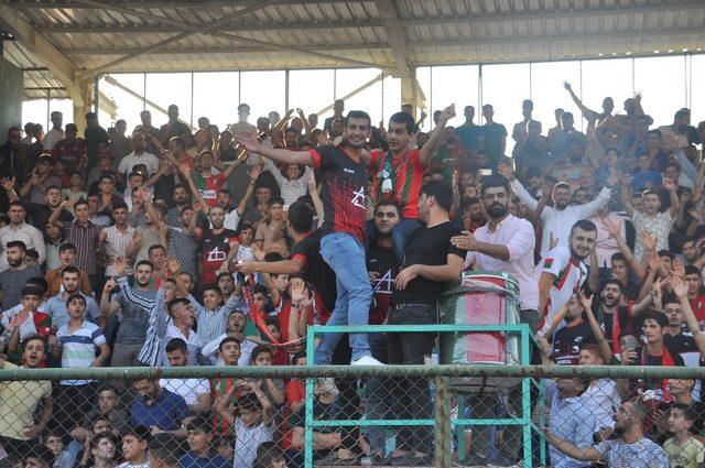 21 yaşındaki bedensel engelli gencin amigoluk hayali gerçek oldu