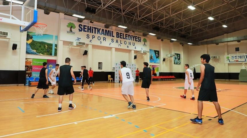 Spor okullarında başarı potaya yansıdı