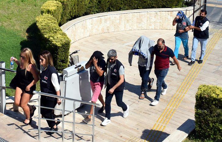 Muğla'da lüks yata fuhuş operasyonu G5