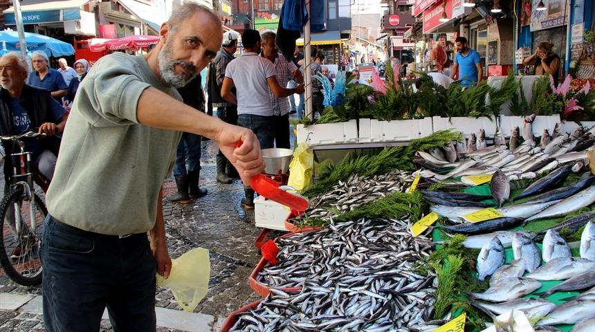 Hamsinin fiyatı düşüşe geçti
