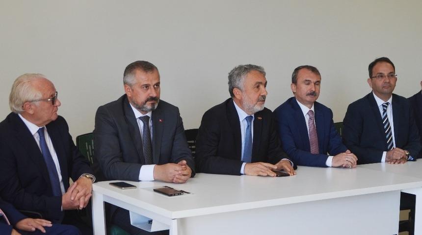 Bafra&rsquo;ya Eczacılık Fak&uuml;ltesi i&ccedil;in karar verildi