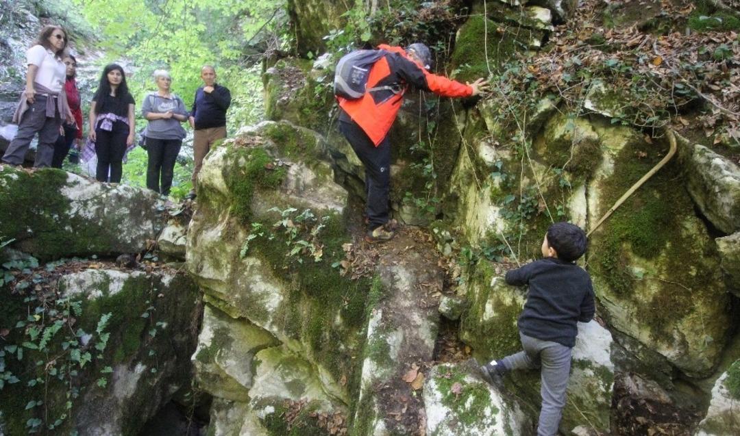 SAMDAK&rsquo;tan Tependeliği ve Hayatkaya Mağarası&rsquo;na k&uuml;lt&uuml;r gezisi