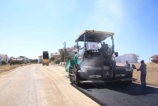 Karaman Belediyesinden sıcak asfalt çalışması