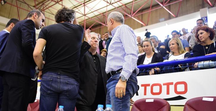 Aziz Yıldırım'dan patladı! 'Her parmak kaldıran...' G2