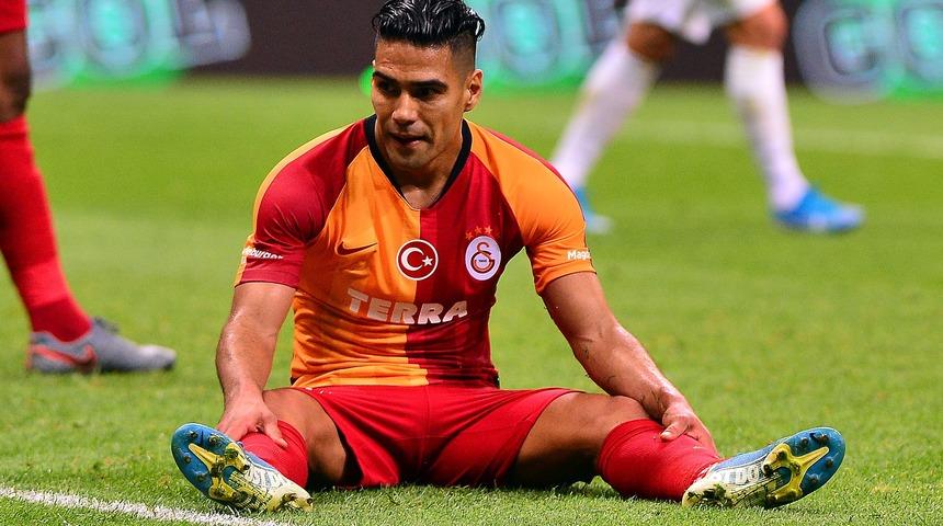Galatasaray'da Falcao şoku! Kadroda yok