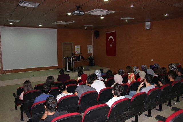 Elazığ’da stajyer öğrencilere uyum toplantısı