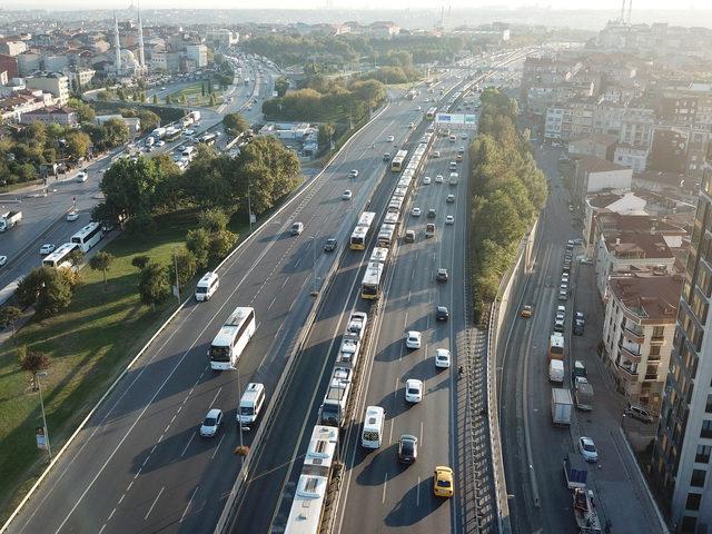 havadan fotoğraflar / Metrobüste yangın; seferler aksıyor (2)