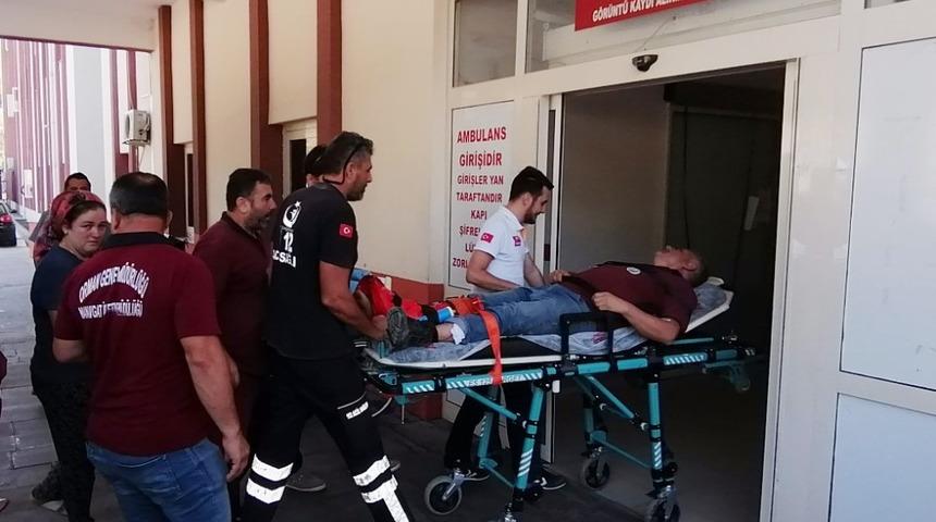 İş makinesinden d&uuml;şen operat&ouml;r yaralandı