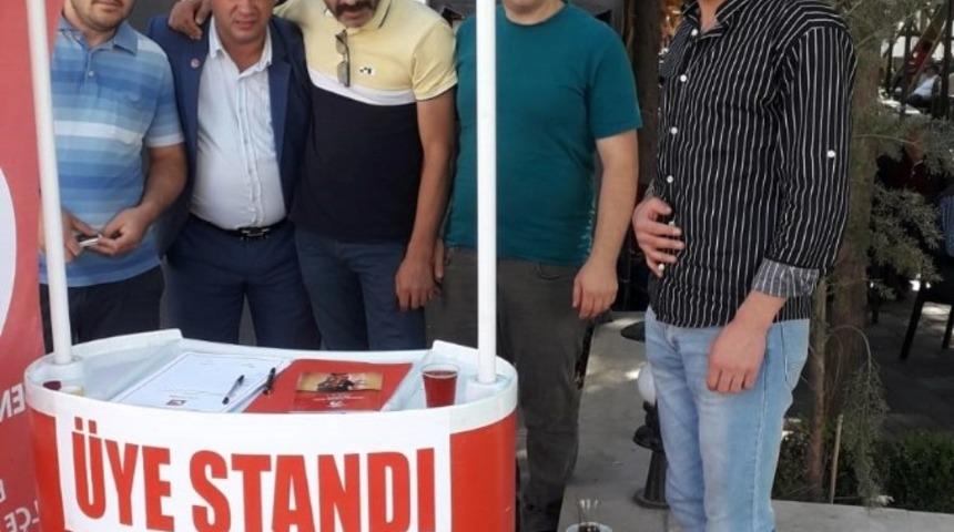 Yeniden Refah Partisi stant a&ccedil;tı