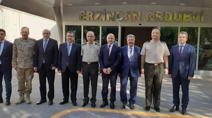 Meteoroloji Genel M&uuml;d&uuml;r&uuml; Coşkun&rsquo;dan 3. Ordu Komutanı Korgeneral &Ouml;ngay&rsquo;a ziyaret