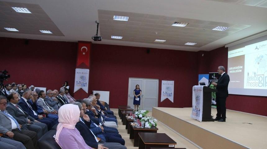 K&uuml;tahya&rsquo;da &lsquo;Mesleki Teknik Eğitim Toplumsal Farkındalık&rsquo; toplantısı