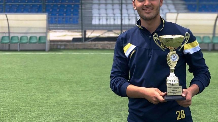 Mardinli futbolcu İstanbulspor&rsquo;a transfer oldu