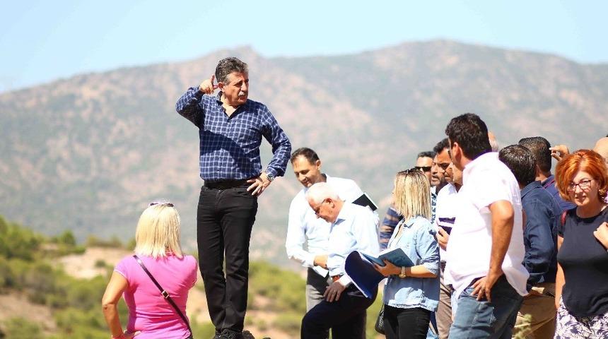 Bayraklı&rsquo;daki temel sorunlar kentsel d&ouml;n&uuml;ş&uuml;mle &ccedil;&ouml;z&uuml;lecek