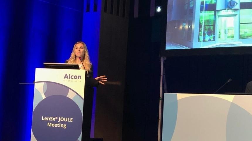 Op. Dr. Bilgehan Sezgin Asena, Paris&rsquo;te deneyimlerini anlattı