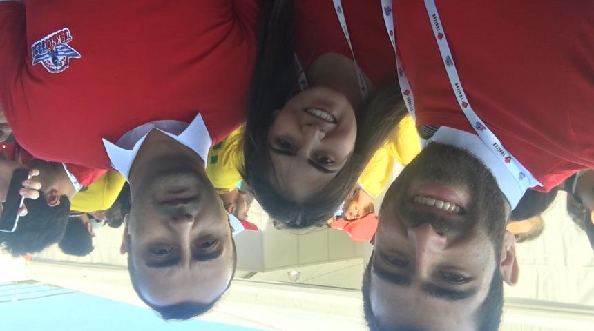 &Uuml;niversite &ouml;ğrencileri plastik kırma makinesi &uuml;retti