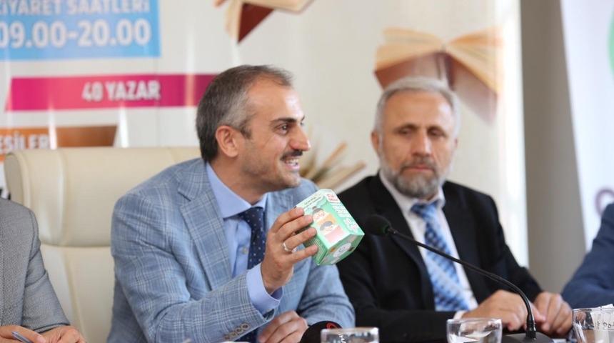 &Ccedil;ayırova&rsquo;da 200 bin kitap okurlarla buluşacak