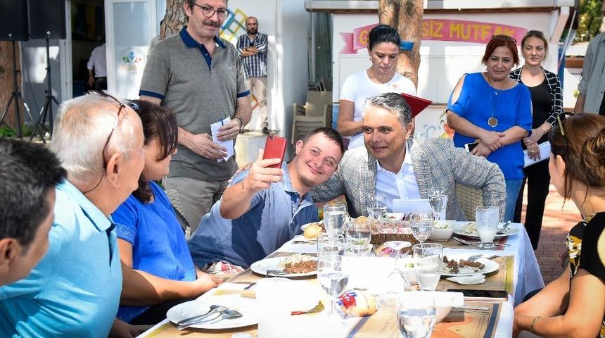 Uysal, &ldquo;T&uuml;rkiye&rsquo;yi etkilemeye &ccedil;alışıyoruz&rdquo;