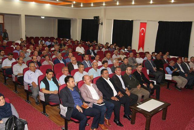 Milli eğitim ve trafik timlerinden servis sürücülerine seminer