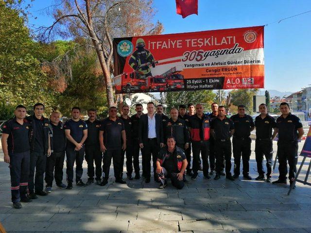 İtfaiyenin tarihsel gelişimi sergide anlatılıyor