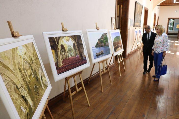 “Selçuklu Medeniyetinin Anadolu’daki İzleri” fotoğraf sergisi açıldı G2