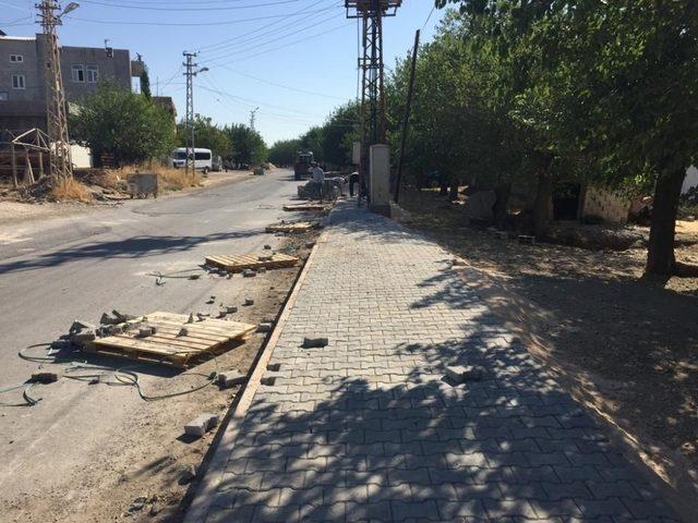 Terminal Caddesi’nde kaldırım çalışması