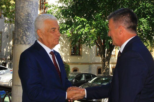 Arnavutluk Avlonya Valisi Başkan Gürün’ü ziyaret etti