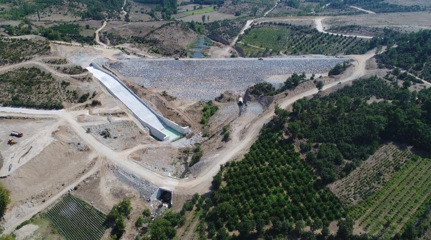 &Ccedil;avuşlu G&ouml;letinde &ccedil;alışmalar devam ediyor
