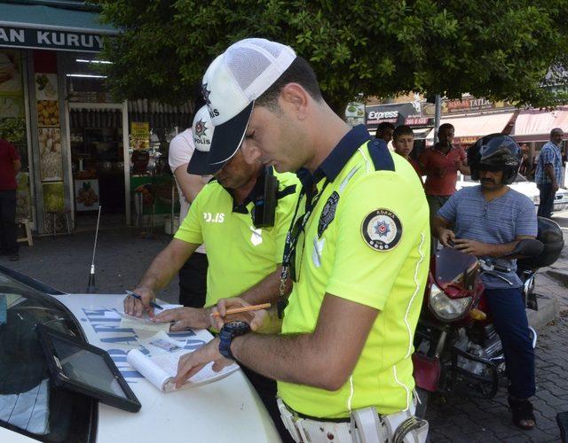 Adana’da motosiklet sürücülerine denetim