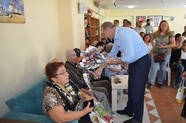 Didim’de Yaşlılar günü kutlandı