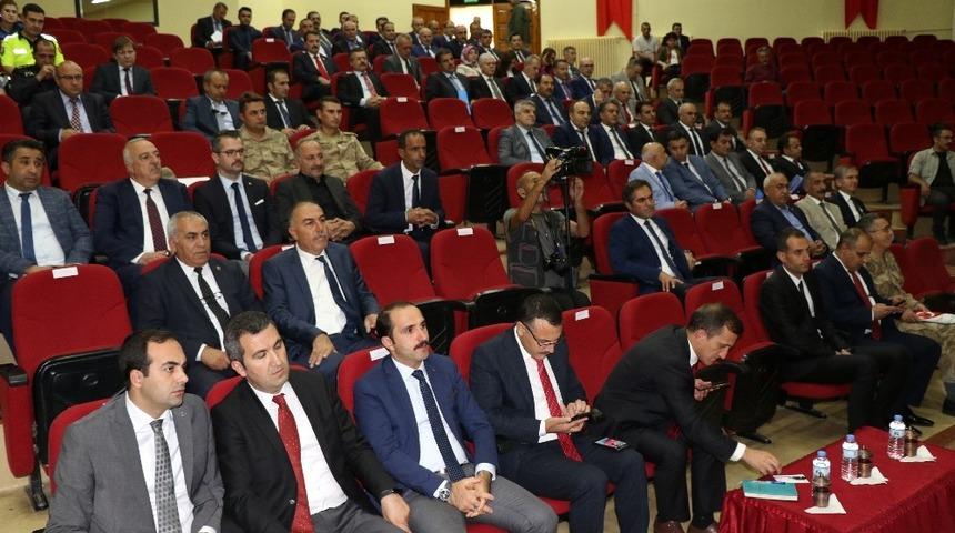İl Koordinasyon Kurulu toplantısı Vali Arslantaş başkanlığında yapıldı