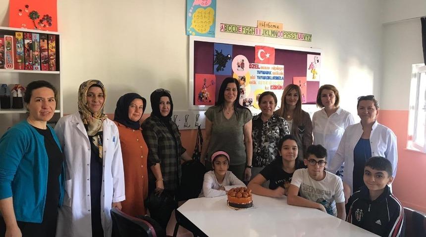 &Ouml;zel &ouml;ğrencilerin &ouml;zel &ccedil;alışmaları