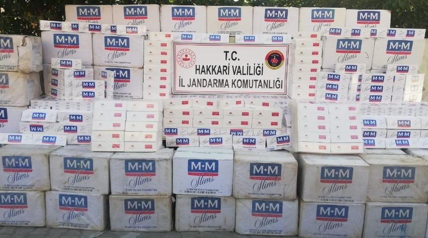 Şemdinli 52 bin 500 paket ka&ccedil;ak sigara ele ge&ccedil;irildi