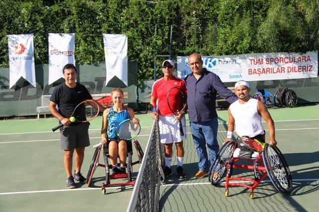 Tekerlekli sandalye tenis Türkiye şampiyonası Bodrum’da başladı