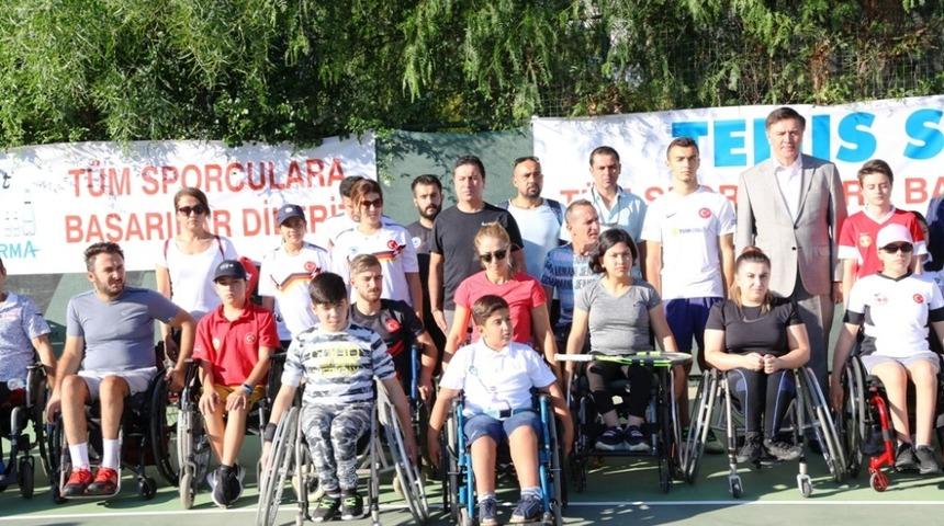 Tekerlekli sandalye tenis T&uuml;rkiye şampiyonası Bodrum&rsquo;da başladı