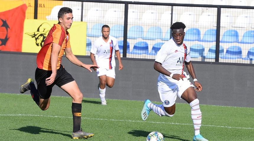 PSG G.Saray'ı dağıttı! İlk maçta şok yenilgi