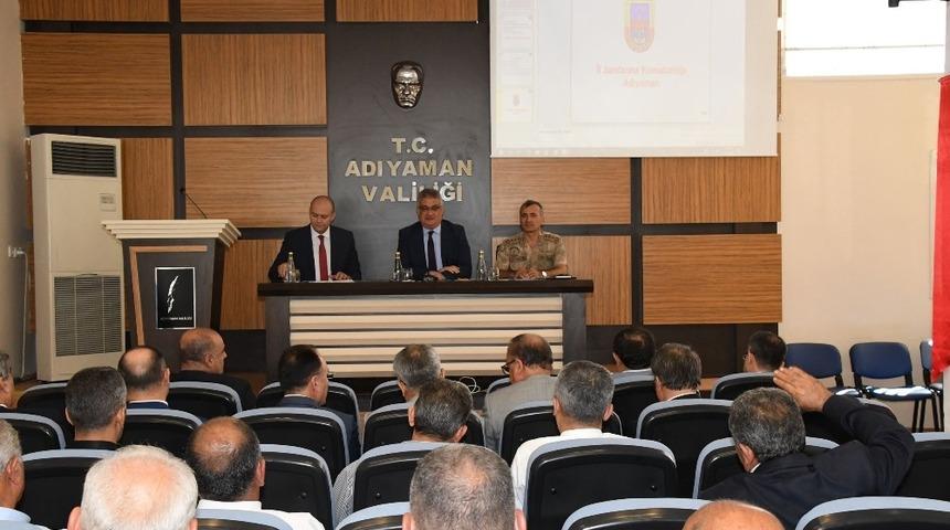 K&ouml;y muhtarlarıyla kırsal kesimin sorunları masaya yatırıldı