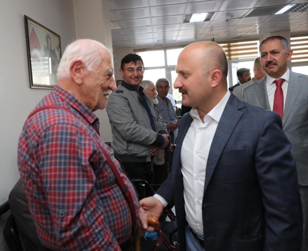 Vali Varol, huzurevi sakinleriyle bir araya geldi