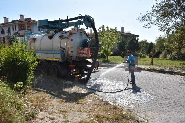 Altyapı temizliği kesintisiz sürecek